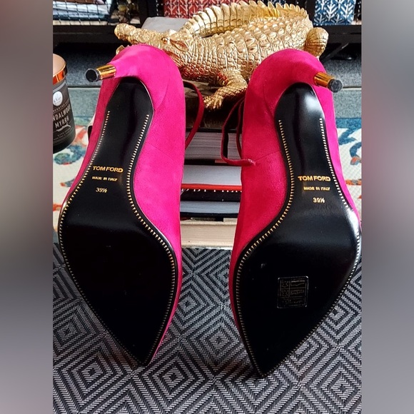 Authentic Tom Ford Pumps - Picture 8 of 10